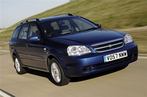 nissan note vs chevrolet lacetti wagon nissan note vs chevrolet lacetti wagon