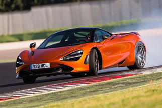  720S 2017